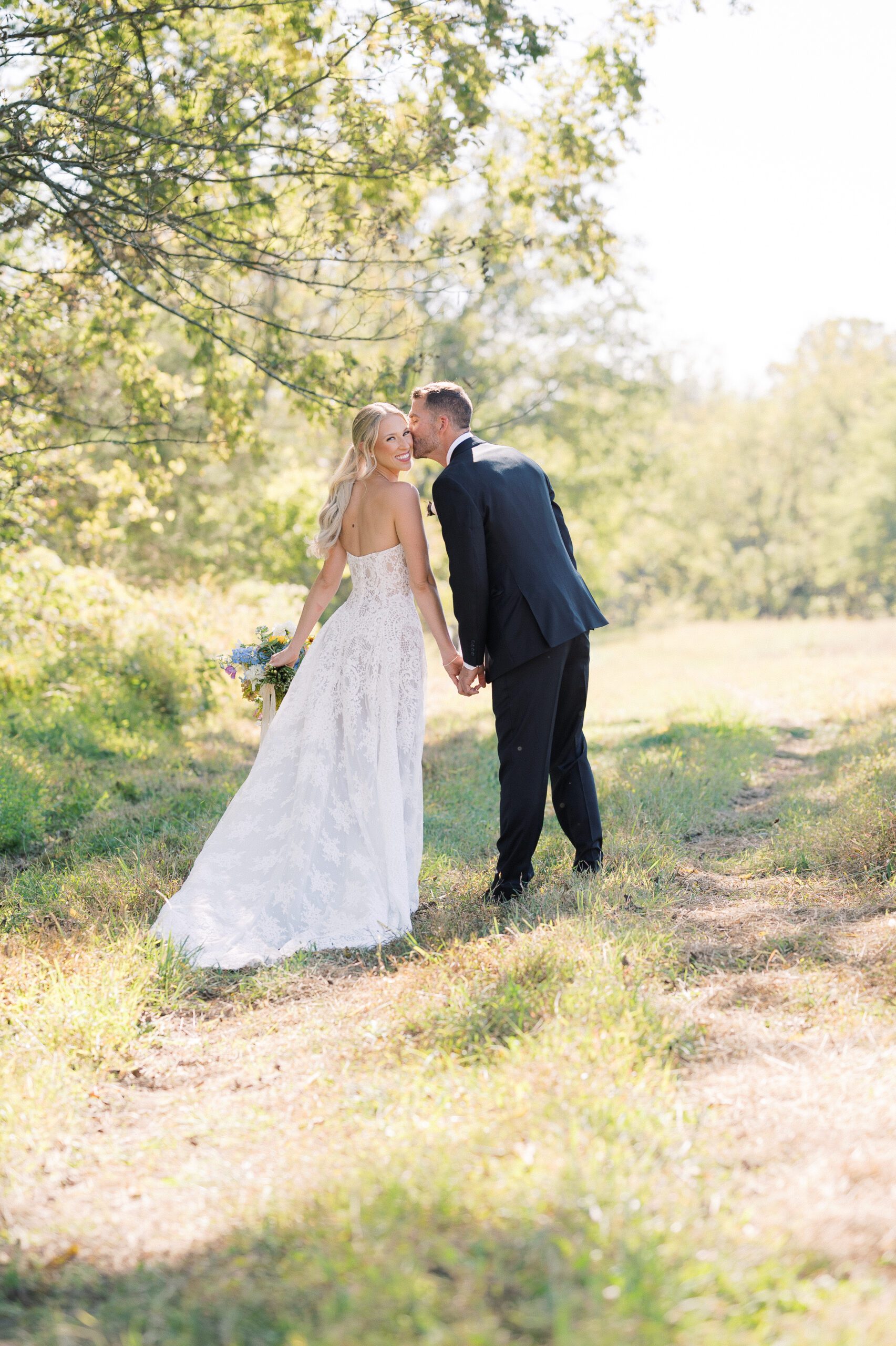 Romantic fall wedding captured at the Inn at Millrace Pond NJ captured by Michelle Behre Photography